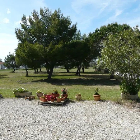 Mas Du Clos De La Barque Apartment Saintes-Maries-de-La-Mer