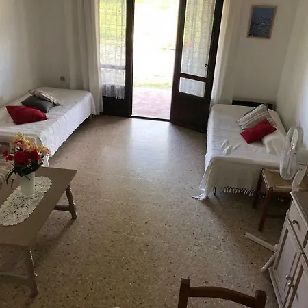 Mas Du Clos De La Barque Apartment Saintes-Maries-de-La-Mer